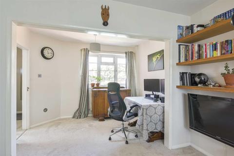 The Upper Maisonette, 27 Welbeck Close, Epsom, KT17 2BJ