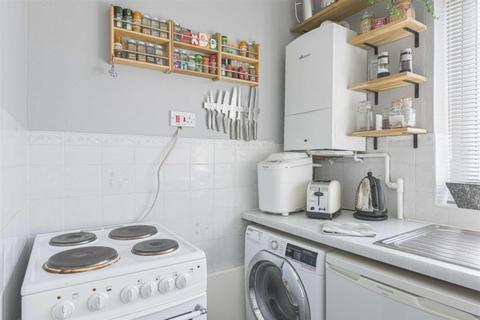 The Upper Maisonette, 27 Welbeck Close, Epsom, KT17 2BJ