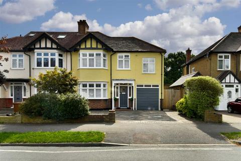 146 Wickham Avenue, Cheam, Sutton, SM3 8EA