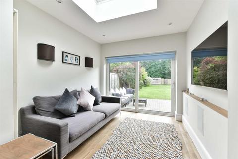 146 Wickham Avenue, Cheam, Sutton, SM3 8EA