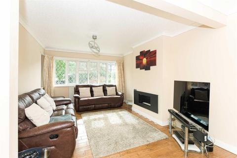19 Rutherwyke Close, Epsom, KT17 2NA