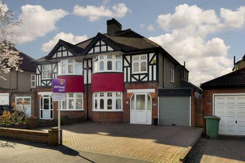 115 Bradstock Road, Epsom, KT17 2LF