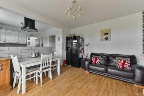 115 Bradstock Road, Epsom, KT17 2LF