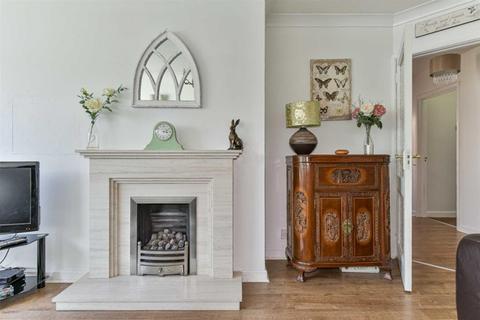 231 London Road, Ewell, Epsom, KT17 2BU