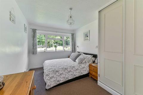 231 London Road, Ewell, Epsom, KT17 2BU