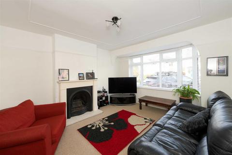 41 River Way, Epsom, KT19 0HJ