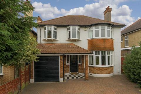 44 Fairfield Way, Epsom, KT19 0EF