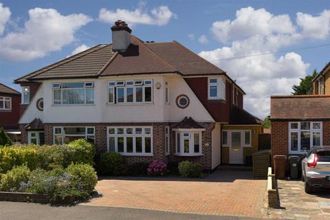 131 Seaforth Gardens, Epsom, KT19 0LW