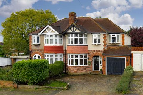 9 Ravensfield Gardens, Epsom, KT19 0ST