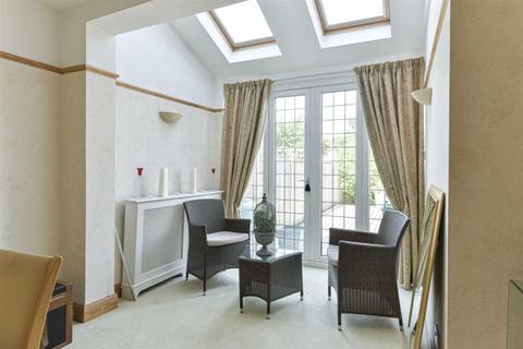 81 Chadacre Road, Epsom, KT17 2HJ