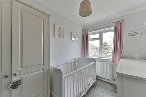 8 Cardinal Close, Worcester Park, KT4 7EH