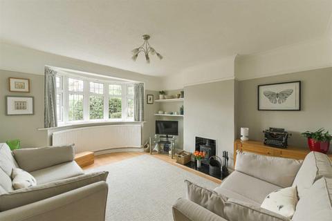 54 Ewell Park Way, Ewell, Epsom, KT17 2NW