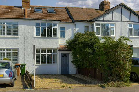 6 Conrad Drive, Worcester Park, KT4 8PP