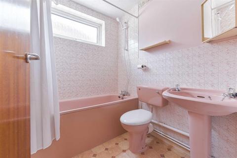 19a Sparrow Farm Road, Epsom, KT17 2JJ