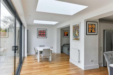 8 Sterry Drive, Epsom, KT19 0TG