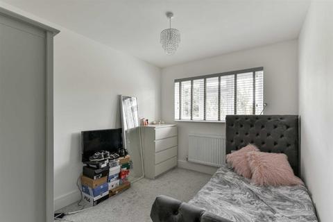8 Sterry Drive, Epsom, KT19 0TG