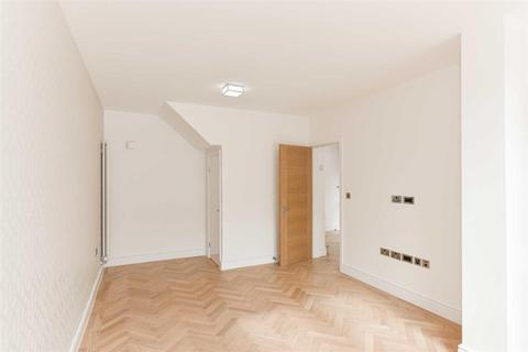 88 Chadacre Road, Epsom, KT17 2HF