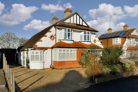 125 Chadacre Road, Epsom, KT17 2HQ