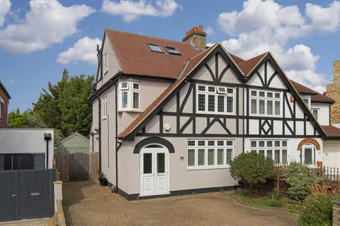6 Dell Road, Epsom, KT17 2ND