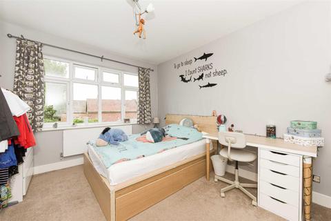 6 Dell Road, Epsom, KT17 2ND