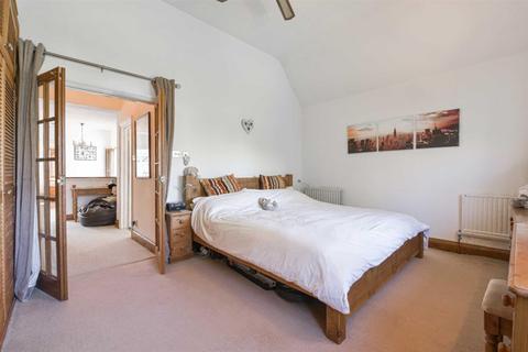 1 Waverley Road, Epsom, KT17 2LJ