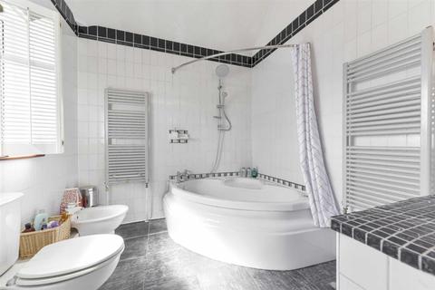 1 Waverley Road, Epsom, KT17 2LJ