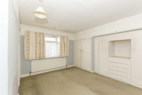 41 Chadacre Road, Epsom, KT17 2HD