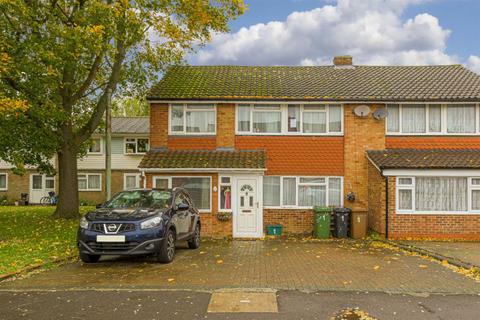 1 Iris Road, West Ewell, Epsom, KT19 9NH