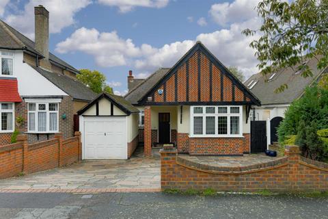58 Chestnut Avenue, Epsom, KT19 0SZ