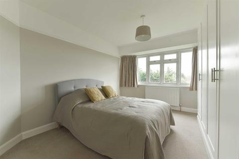 22 Stoneleigh Crescent, Stoneleigh, Epsom, KT19 0RP