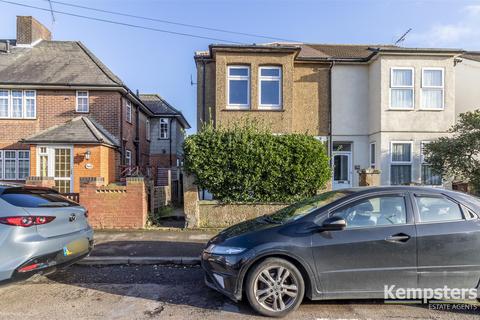 128 Cromwell Road, Grays, RM17 5HW
