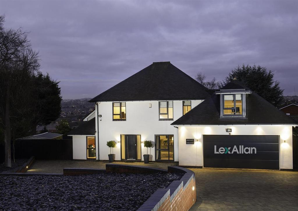 Hyperion Road, Stourton, Stourbridge 4 bed detached house £825,000