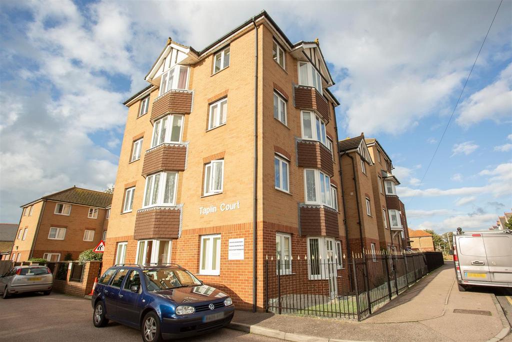 Albion Road, Birchington 1 bed retirement property £650 pcm (£150 pw)