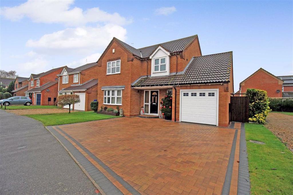 Estella Way, Spalding 3 bed detached house £260,000
