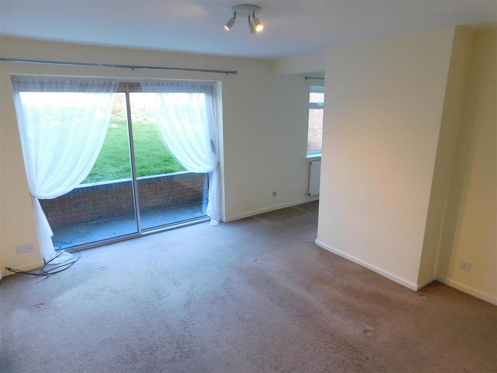 Coniston Way, Bewdley 2 bed detached bungalow £795 pcm (£183 pw)