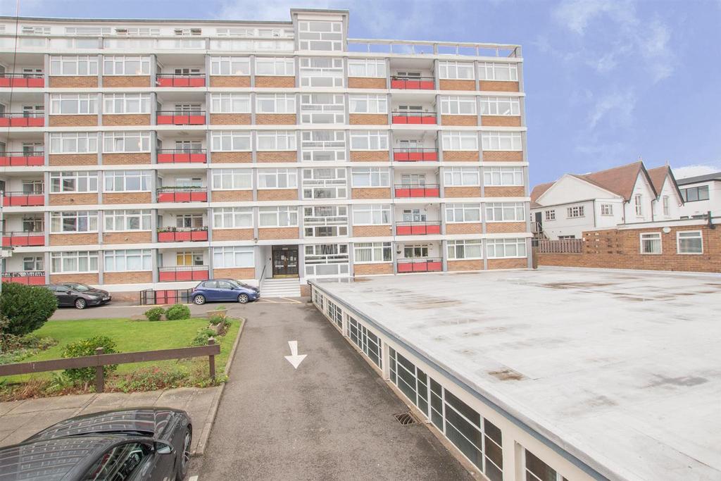 Wilford Lane, West Bridgford, Nottingham 2 bed apartment for sale £