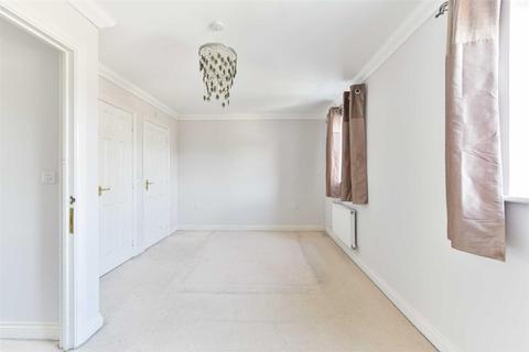54 Cavendish Walk, Epsom, KT19 8AP