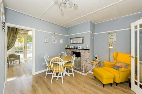 Sycamores Grange Road, Leatherhead, KT22 7JU