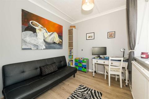Sycamores Grange Road, Leatherhead, KT22 7JU