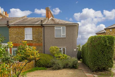 2 Wyeths Road, Epsom, KT17 4EB