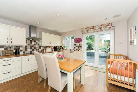 2 Wyeths Road, Epsom, KT17 4EB
