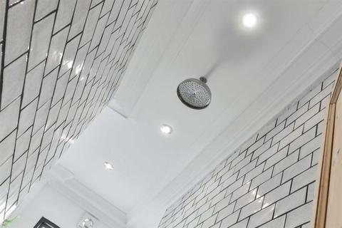 29b Worple Road, Epsom, KT18 5EP