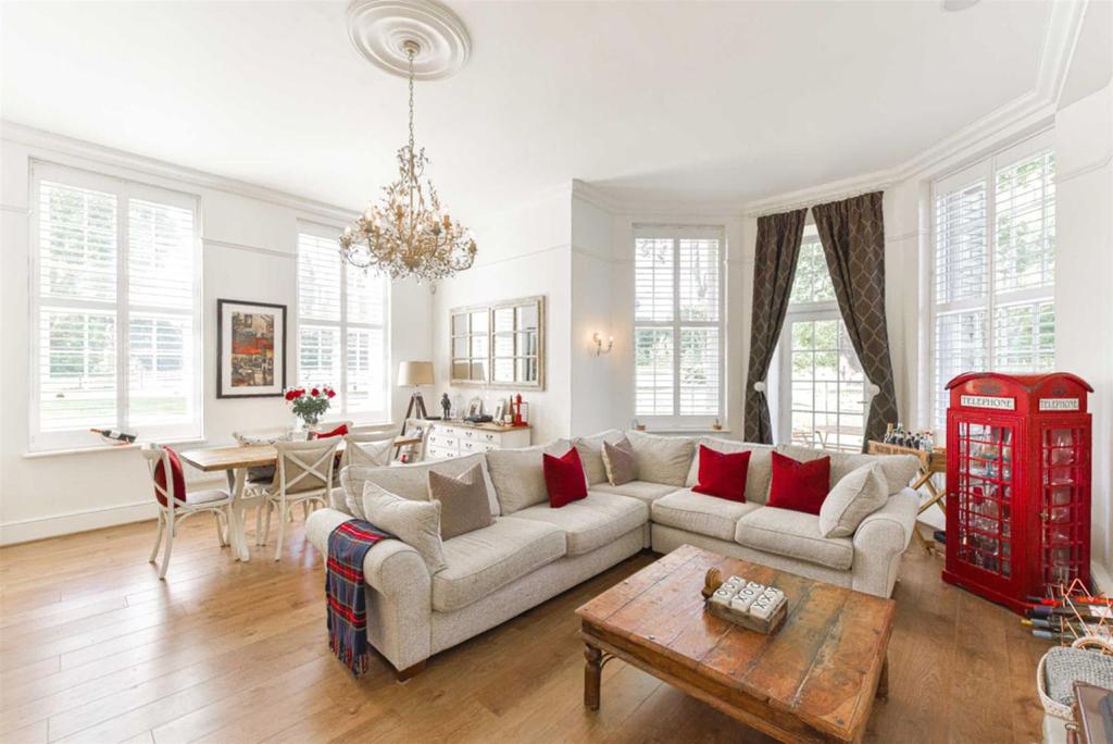 Gladstone House, Horton Crescent, Epsom 2 bed flat £500,000
