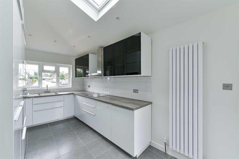 103 Hazon Way, Epsom, KT19 8HG