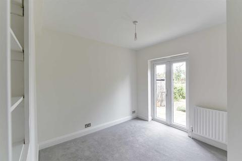 103 Hazon Way, Epsom, KT19 8HG