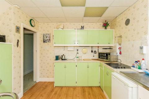 47 Hazon Way, Epsom, KT19 8HD