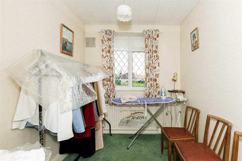 47 Hazon Way, Epsom, KT19 8HD