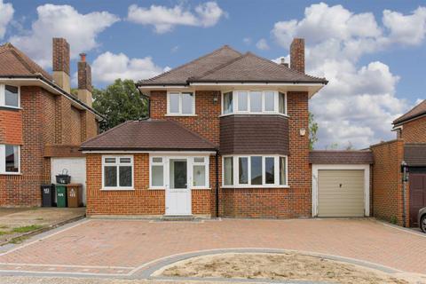 127 Great Tattenhams, Epsom, KT18 5RB