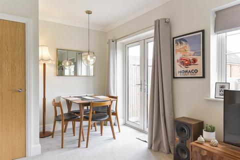 4 Osborne Close, Epsom, KT17 4BE