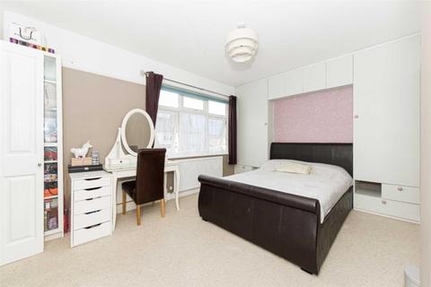 165 Horton Hill, Epsom, KT19 8SY